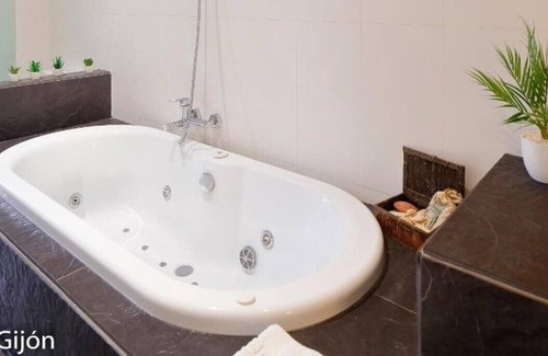 Gijon City Centre Apartment | El Palacio