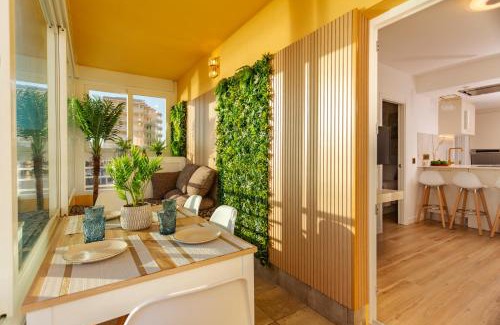 Plaza De La Costera Apartment | El Paraíso Dorado