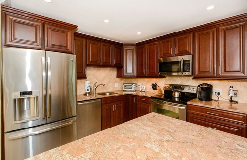 Siesta Key Condo | El Presidente Condos unit 507, Top Floor With Gulf Views directly on the beach!