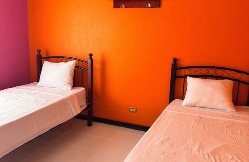 Armenia Hotel | EL REY MOTEL & RESTAURANT