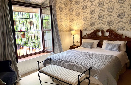 Carmona Hotel | El Rincon De Las Descalzas