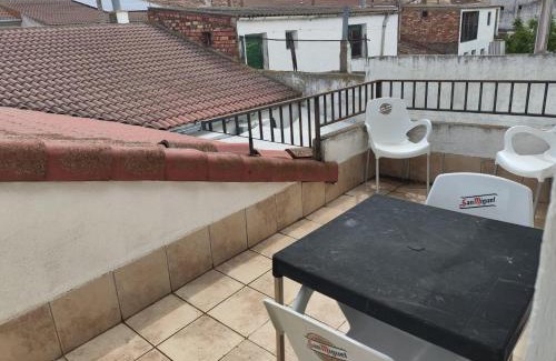 Arguedas Apartment | El Sendero