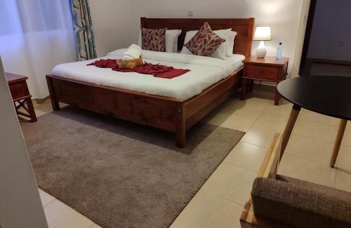 Kisumu Bed & Breakfast | El Tessa garden/serviced apartment