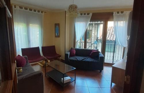 Herguijuela de la Sierra House | EL VIEJO OLMO
