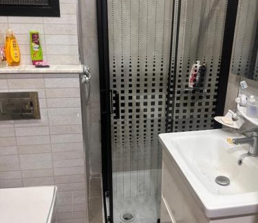 El Aouina Apartment | El Wahat Tunis Appartment شقة مفروشة حي الواحات تونس
