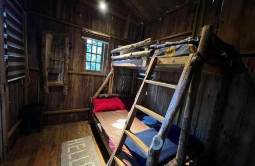 Todupulai House | Ela Forest Stay