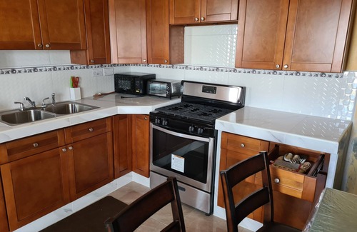 Mero Apartment | Elaine's Ocean View Dwelling