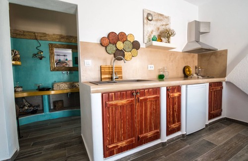 Naxos House | ELAIOLITHOS - Luxury Villa Suites - Adults Only