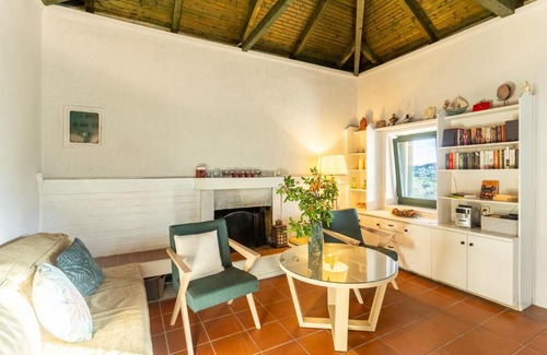 Messini House | Elaion Hideaway - Uncover Petalidi's Secrets