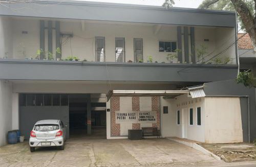 Tasikmalaya Hotel | Elang House near Simpang Lima Tasikmalaya Mitra RedDoorz