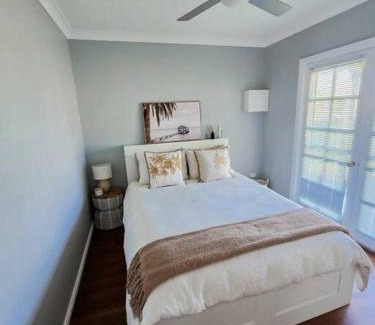Sussex Inlet House | Elanora - home by the sea in Sussex Inlet
