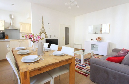 Serris Apartment | ELBE1 ~ Spacious apartment 7pax Disneyland Val d'Europe 10mn