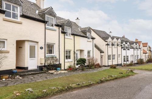 Craobh Haven House | Elder Cottage