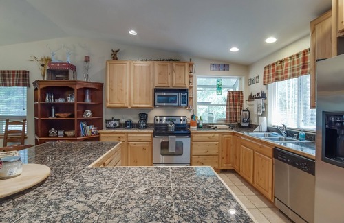Packwood Cabin | Elder Family Lodge | 3 Bed, 2 Bath