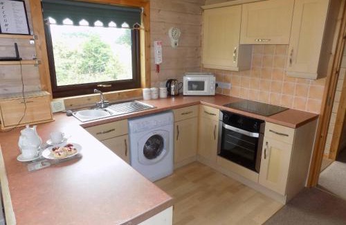 Woolfardisworthy House | Elderberry Hartland Forest Golf