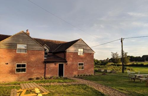 Broad Hinton Hotel | Elderbrook House