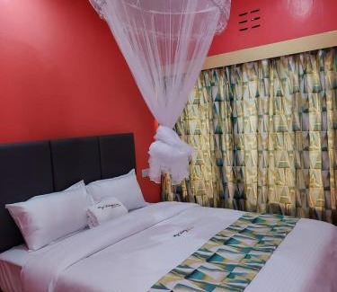 Eldoret House | Eldopalm Guesthouse