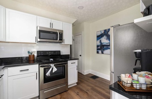 Near East Columbus House | Eldridge Echo R - 3BR 1BA Unit in East Columbus