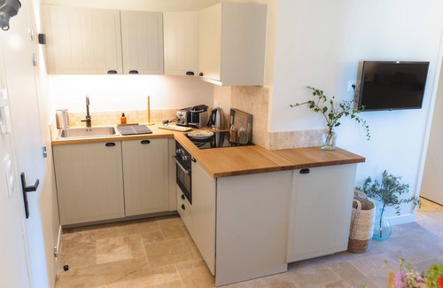 Saint-Julien-les-Rosiers Other | Elegant escape with a beautiful view on the Cevennes, ideal for 2 guests ★