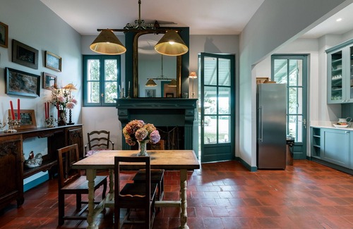 Saint-Julien-en-Born Villa | Elegance and Serenity in the Heart of the Landes – Estate 10 Min from the Beaches