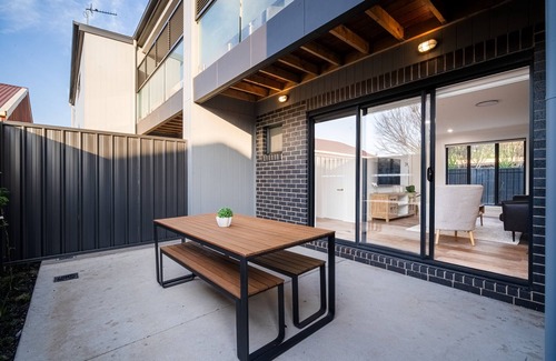 Wagga Wagga House | Elegance and Style