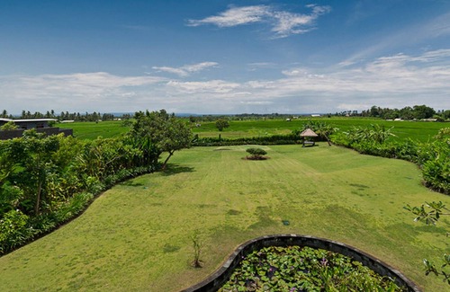 Munggu Villa | Elegance in Every Sunset – Bali Villa 1047