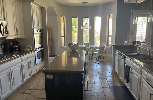 Mesa Apartment | Elegance Meets Comfort- Large Spacious Studio Bedroom w/attached bathroom