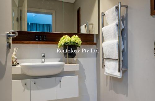 Port Zimbali Apartment | Elegant 1 Bed Zimbali Suites Sea View