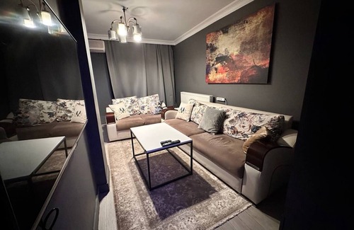 Beyoglu Apartment | Elegant 1-Bedroom Apartment with Private Yard, Steps from Taksim Square