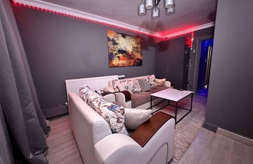 Beyoglu Apartment | Elegant 1-Bedroom Apartment with Private Yard, Steps from Taksim Square