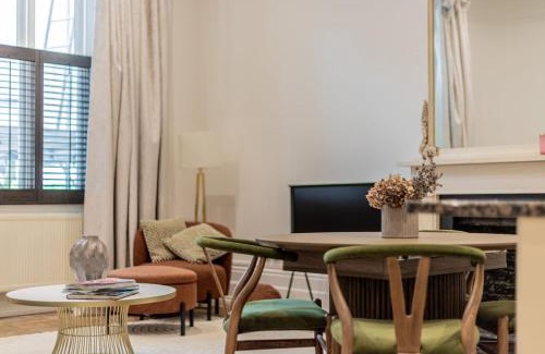 Queen's Gate Apartment | Elegant 1 Bedroom Flat in the Heart of Kensington