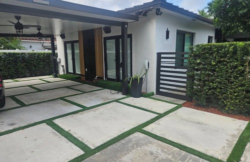 Coral Way House | Elegant 1-bedroom house with AC, WiFi in fantastic Miami