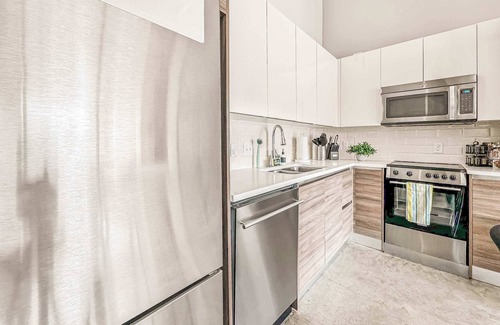 Downtown Dallas Apartment | Elegant 1BD | DT Dallas | Sleeps 5 | Free Parking