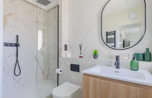 Colville Apartment | Elegant 1BD Flat in the Heart of Notting Hill!