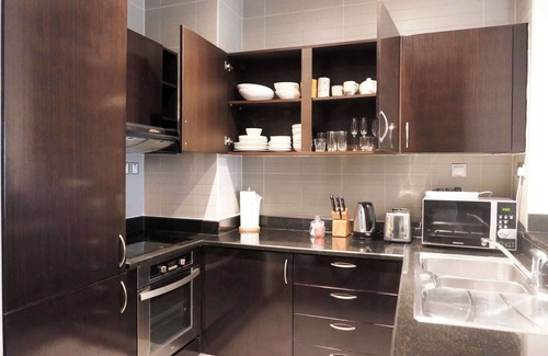 Palm Jumeirah Apartment | Elegant 1BR Full Palm View Apartment at 5-star Resort