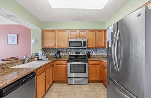 Crescent Beach Condo | Elegant 1st Floor Condo, Hard Wood Floors, Indoor Pool | Crescent Shores - S 109