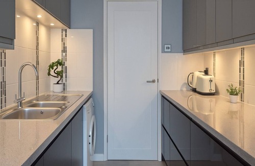 Battersea Apartment | Elegant 2 Bedroom Apartment in Battersea