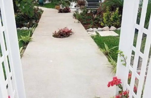 Great Harbour Cay Apartment | Elegant 2 Bedrooms Water Front Cottages