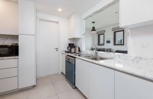 Umm Suqeim 3 Apartment | Elegant 2 Bedroom + Maid's Room in Rahaal 2, MJL