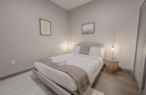 Downtown Boston Apartment | Elegant 2 Bedroom Prime Location