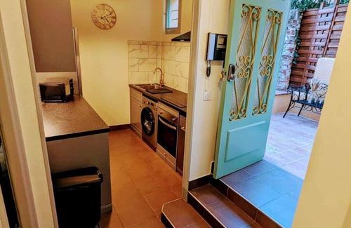 Saint-Sylvestre Apartment | elegant 2 bedrooms apartment with outdoor spaces and free parking
