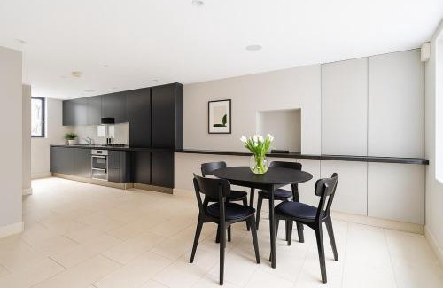 Knightsbridge Apartment | Elegant 3 bd house in Knightsbridge