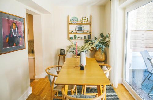 South Kensington Apartment | Elegant 3 Bedroom Apartment in South Kensington near Museums