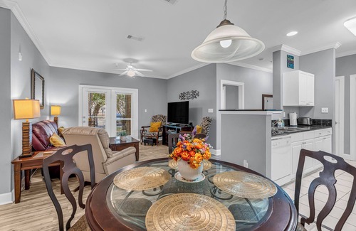 Foley Condo | Elegant 3-bedroom condo with 2 King beds/2 twins close to OWA/Foley Sports Plex.