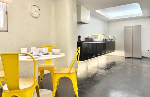 Santiago Apartment | Elegant 3-bedroom Neo Classic apartment in Providencia. Art and Chilean Design