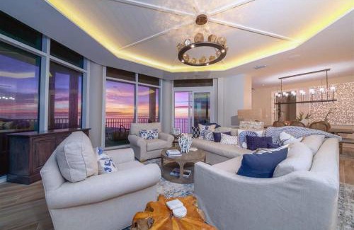 Ono Island Apartment | Elegant 4-Bedroom Beachfront Condo