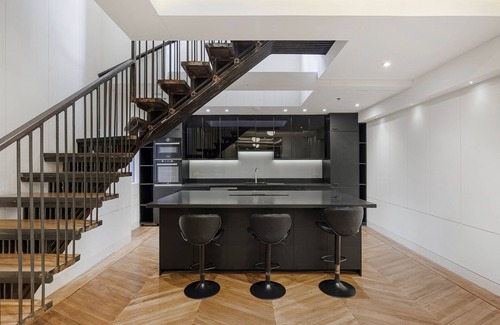 Haverstock House | Elegant 5bdrm townhouse in Camden