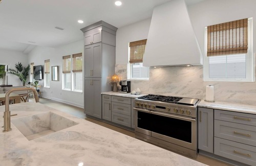 San Juan House | Elegant 5BR w/Pool, Spa, Golf Cart & More!