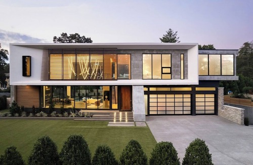 North Buckhead House | Elegant 6-Bedroom Residence in Scenic Atlanta