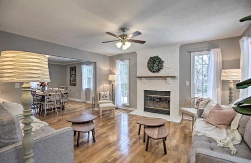 Afton House | Elegant Afton Getaway Near Trails and Vineyards